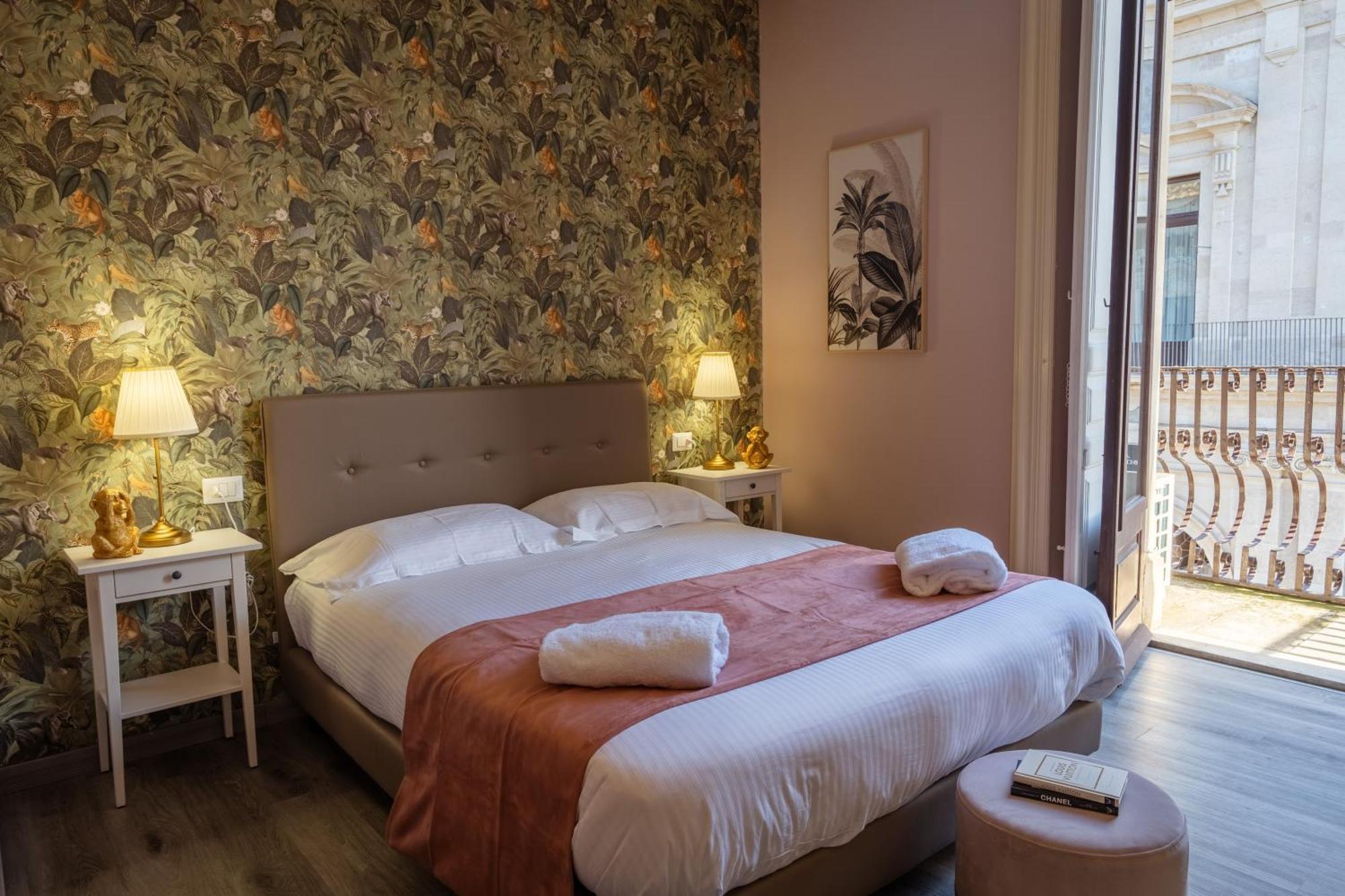 Etnea Boutique Hotel Катания Екстериор снимка